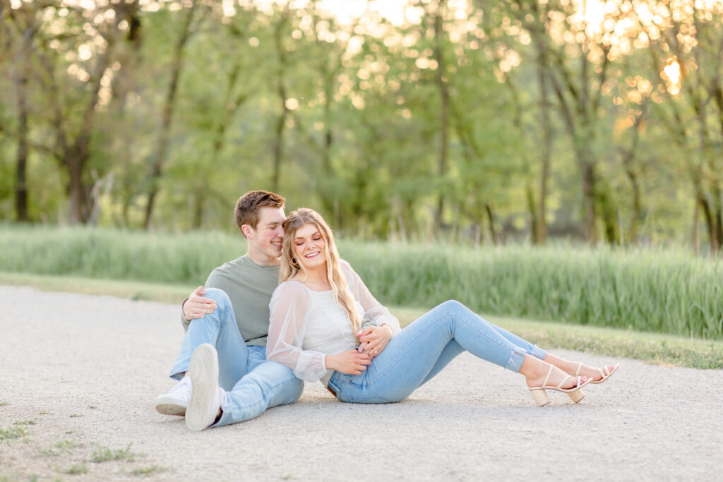 sioux falls engagement photo outfit ideas